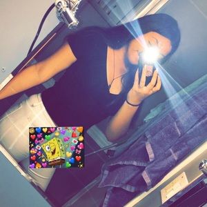 Meet your Posher, Noelia